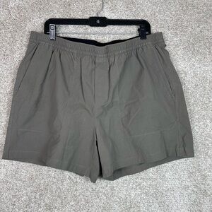 Lululemon Men's Bowline 5” inseam Gray Shorts Size XXL
